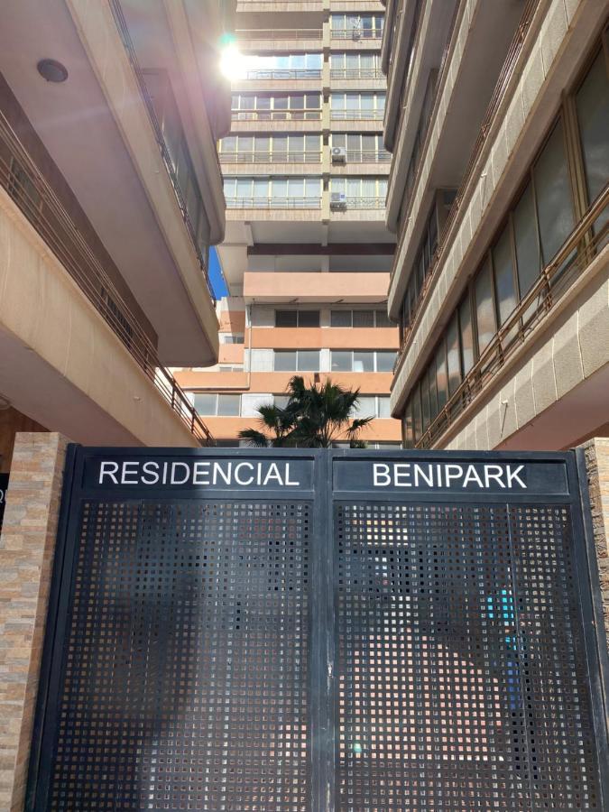 בנידורם Be Luxury Apartment 20 Mts From The Beach מראה חיצוני תמונה