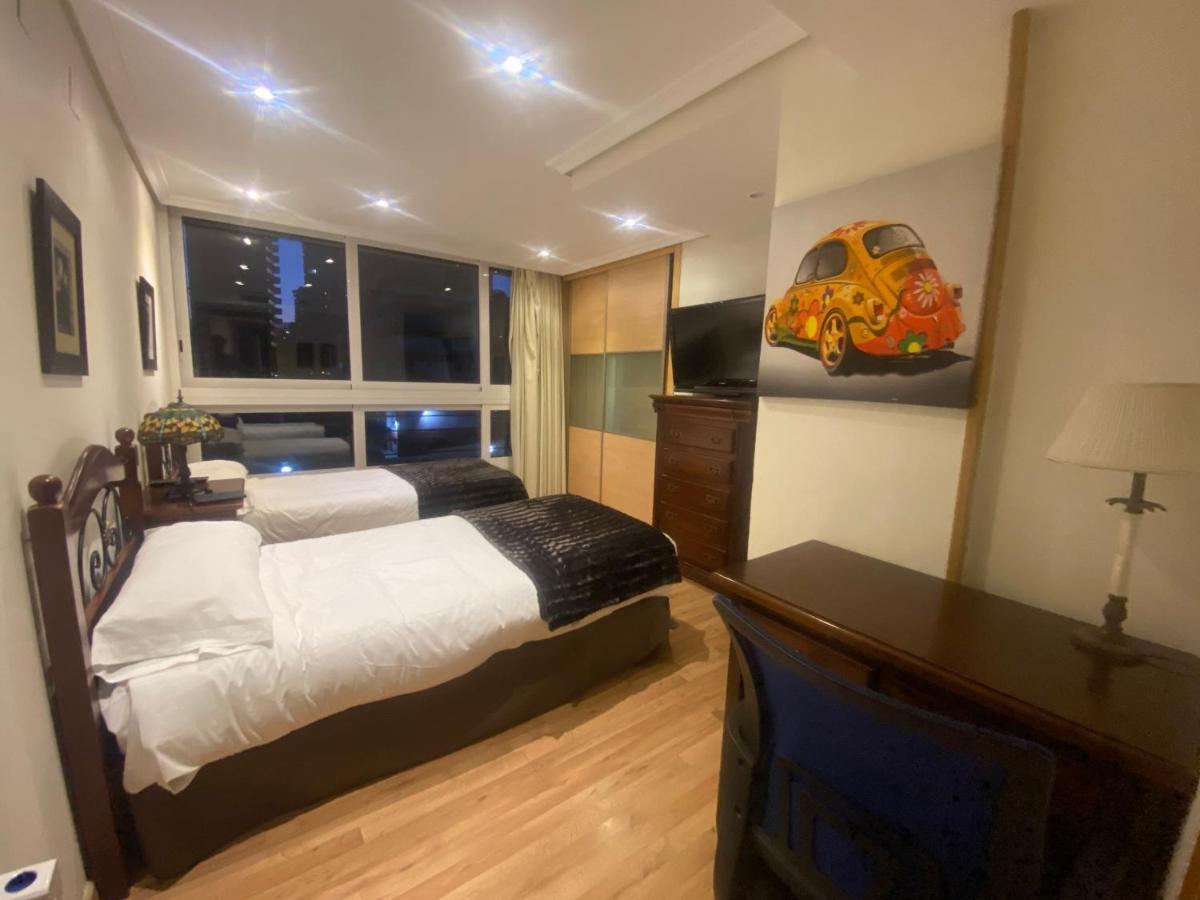 בנידורם Be Luxury Apartment 20 Mts From The Beach מראה חיצוני תמונה